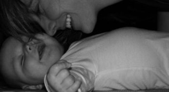 Il sorriso dei bimbi fa bene alle mamme