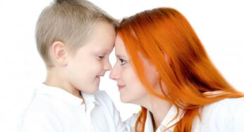 Bambini, così la mamma influenza lo sviluppo del cervello