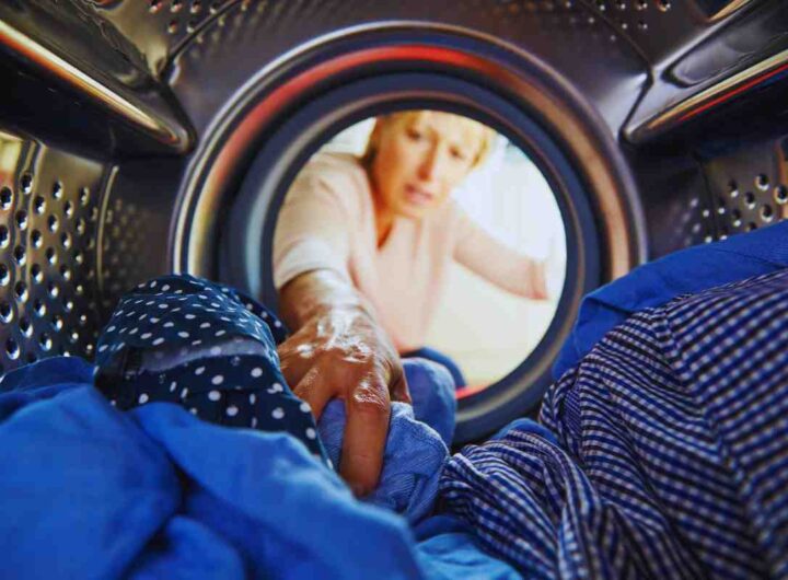 cosa succede se si lascia il bucato in lavatrice