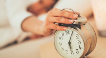 Svegliarsi senza bisogno della sveglia: si può! Ecco i trucchi che migliorano (molto) la tua vita