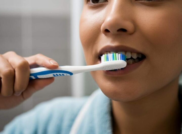 Lavare denti, spazzolino