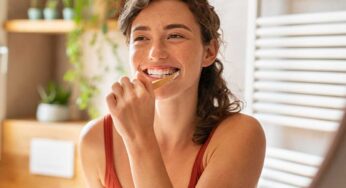 L’errore che facciamo tutti quando ci laviamo i denti: per questo il dentifricio fa meno effetto