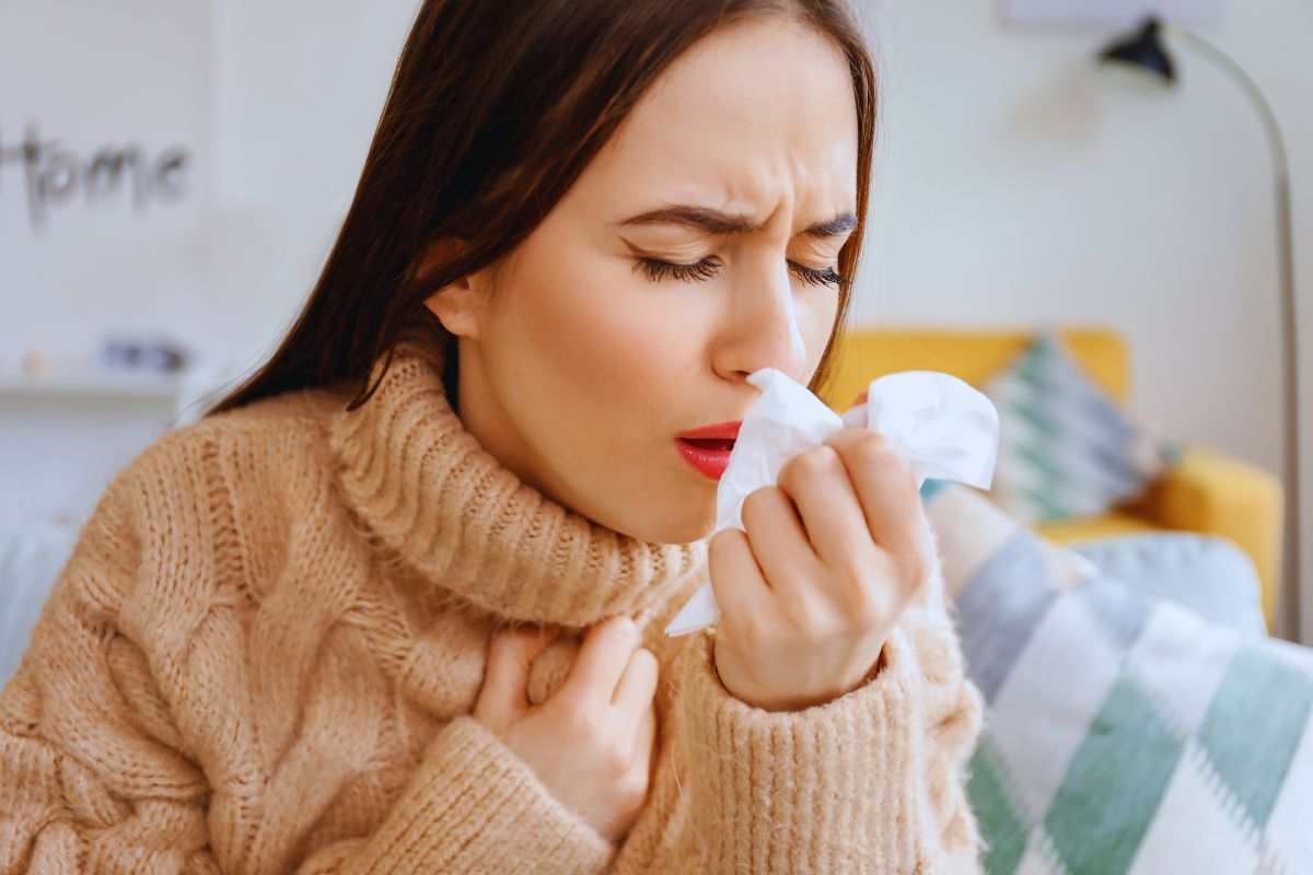 tosse e naso che cola: allergia o raffreddore