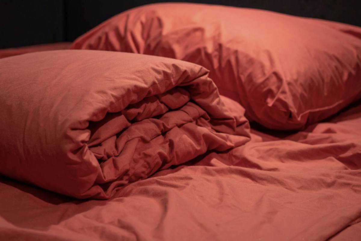 Copripiumino La cromoterapia è una pratica antichissima che risale all’Antico Egitto e che ha attraversato varie civiltà, come quella greca