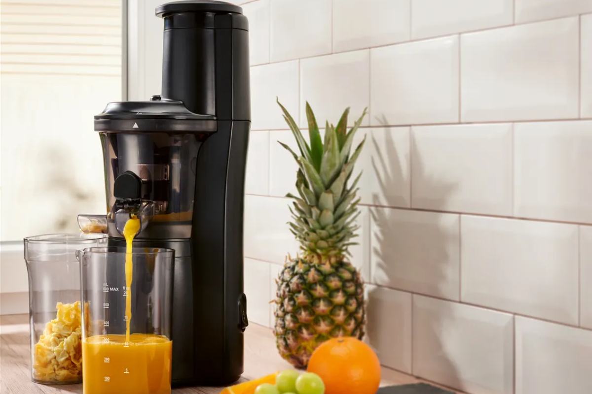 Slow Juicer Lidl, succo vivo a metà prezzo